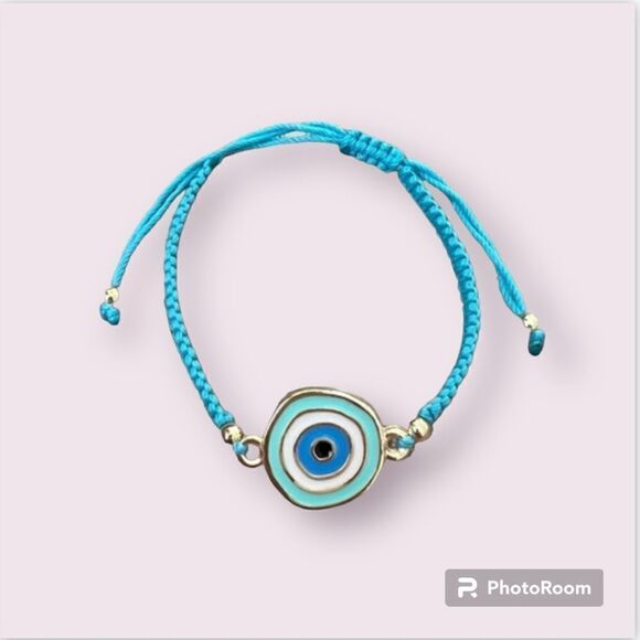 Evil Eye Lucky Macramé Protection Good Luck Bracelet NEW - Picture 1 of 5